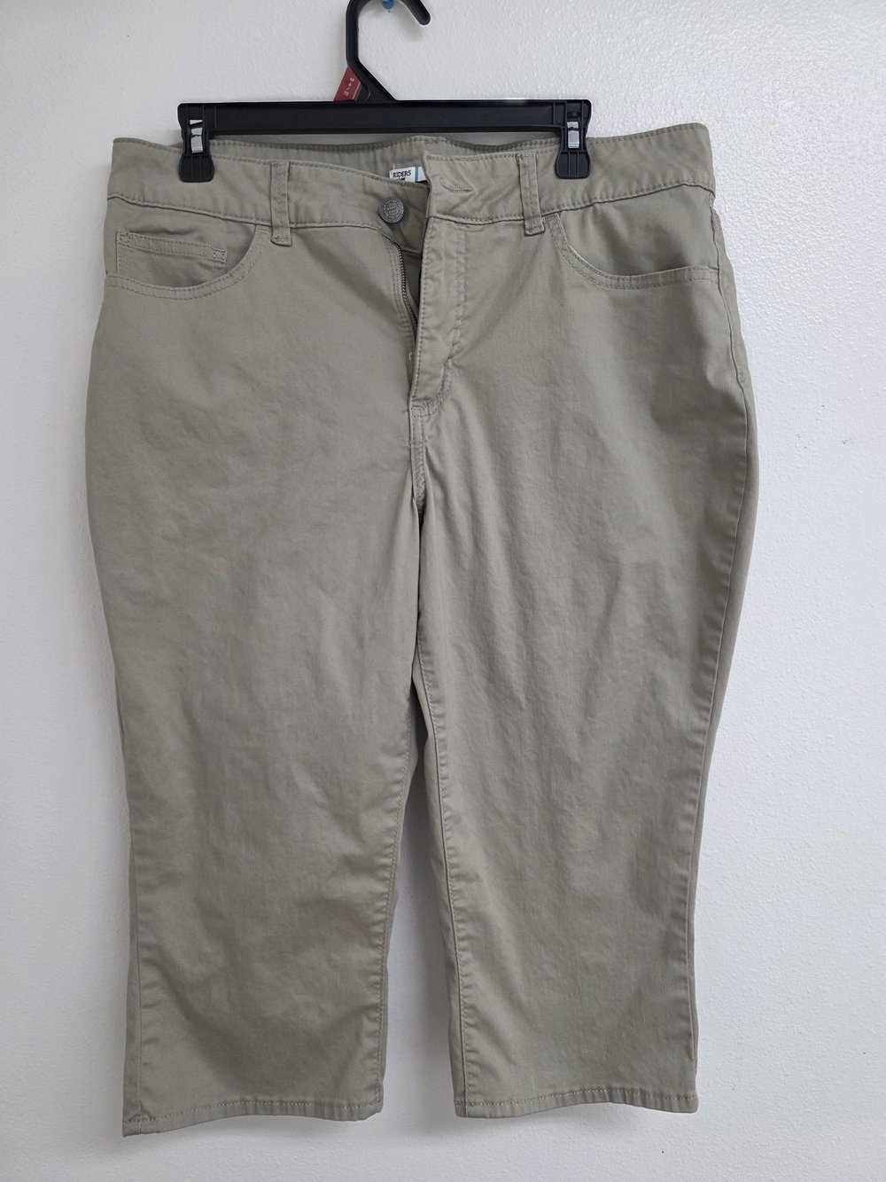 Lee Women's Capri Pants in Beige (0619)